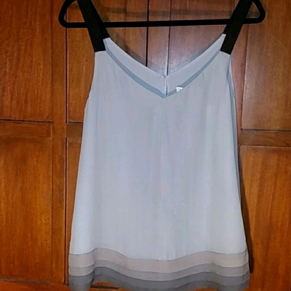 Banana Republic Camisole Featured Listings Size M - Picture 4 of 5